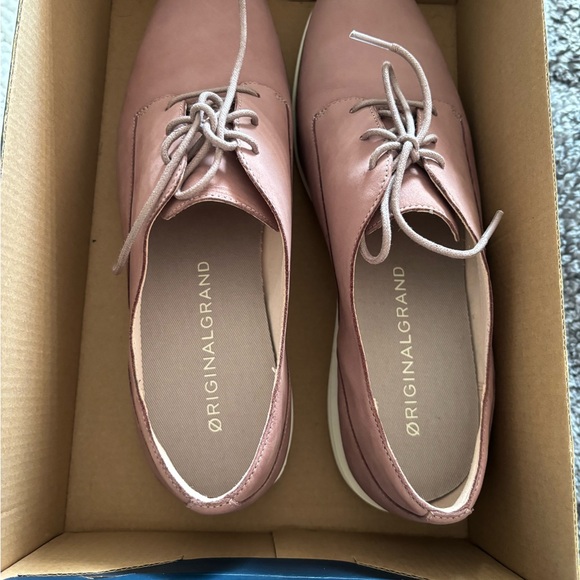 Brand new Cole Haan shoes - Picture 3 of 4